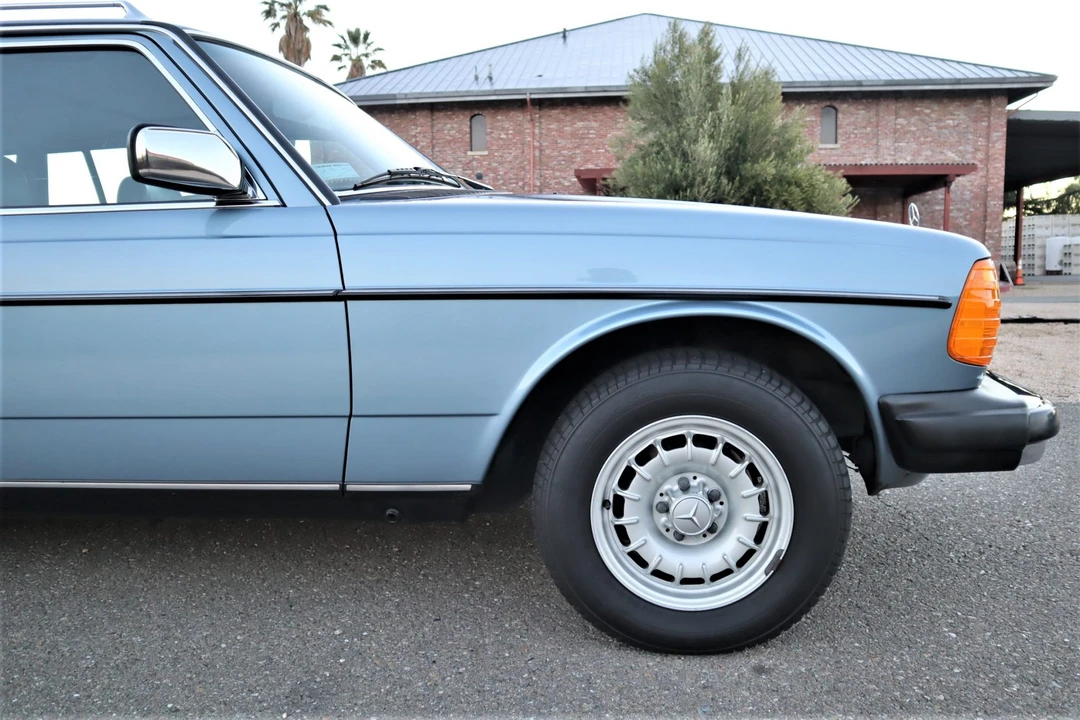 1985 Mercedes-Benz W123 Wagon (S123) - Image 31 of 31