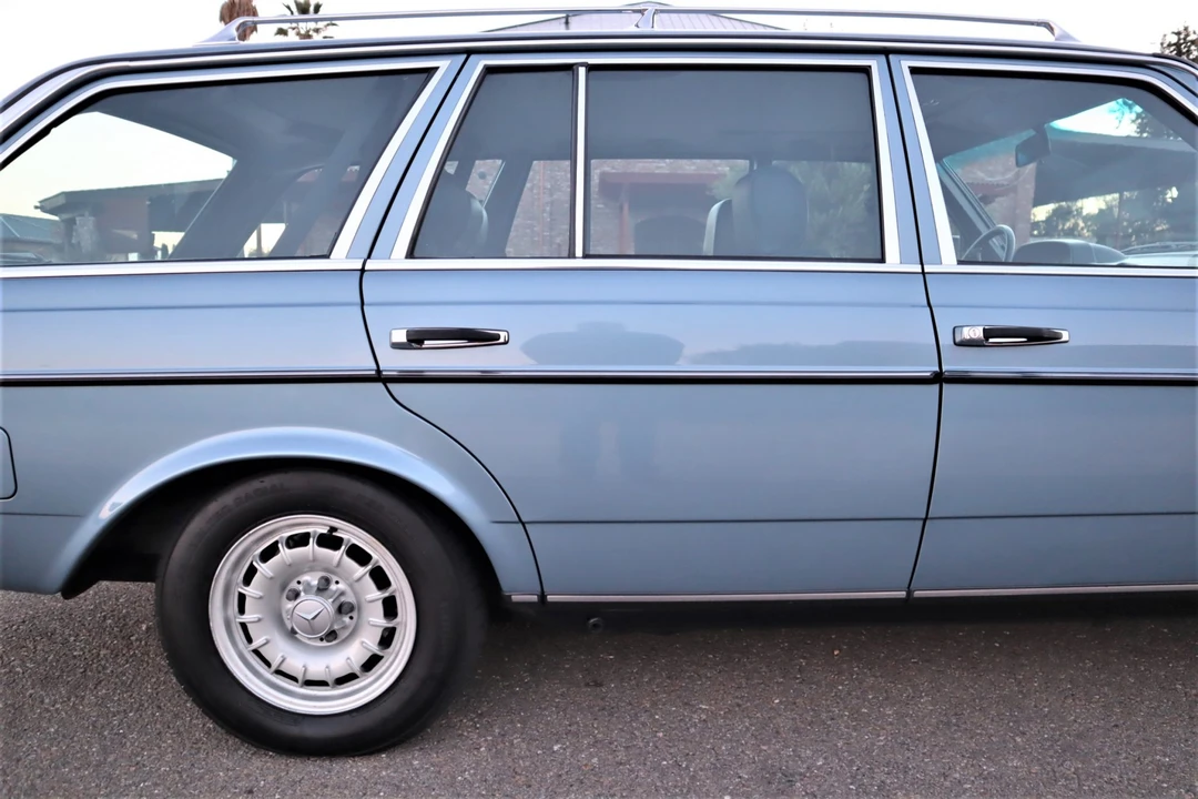 1985 Mercedes-Benz W123 Wagon (S123) - Image 29 of 31