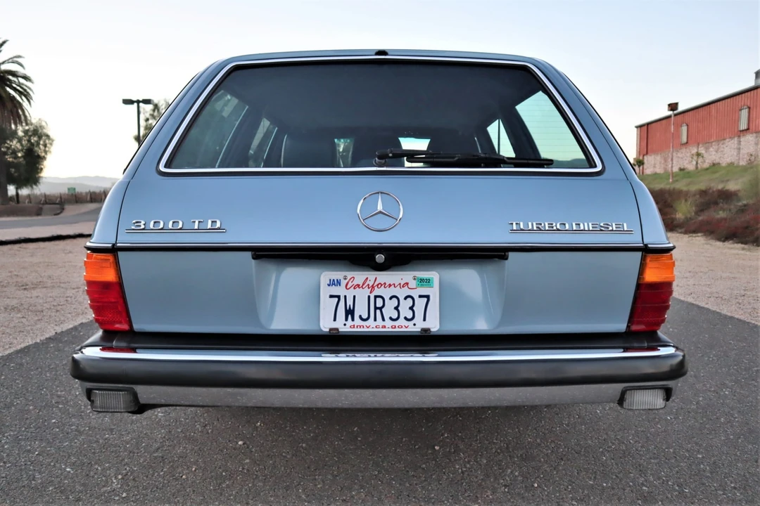 1985 Mercedes-Benz W123 Wagon (S123) - Image 16 of 31