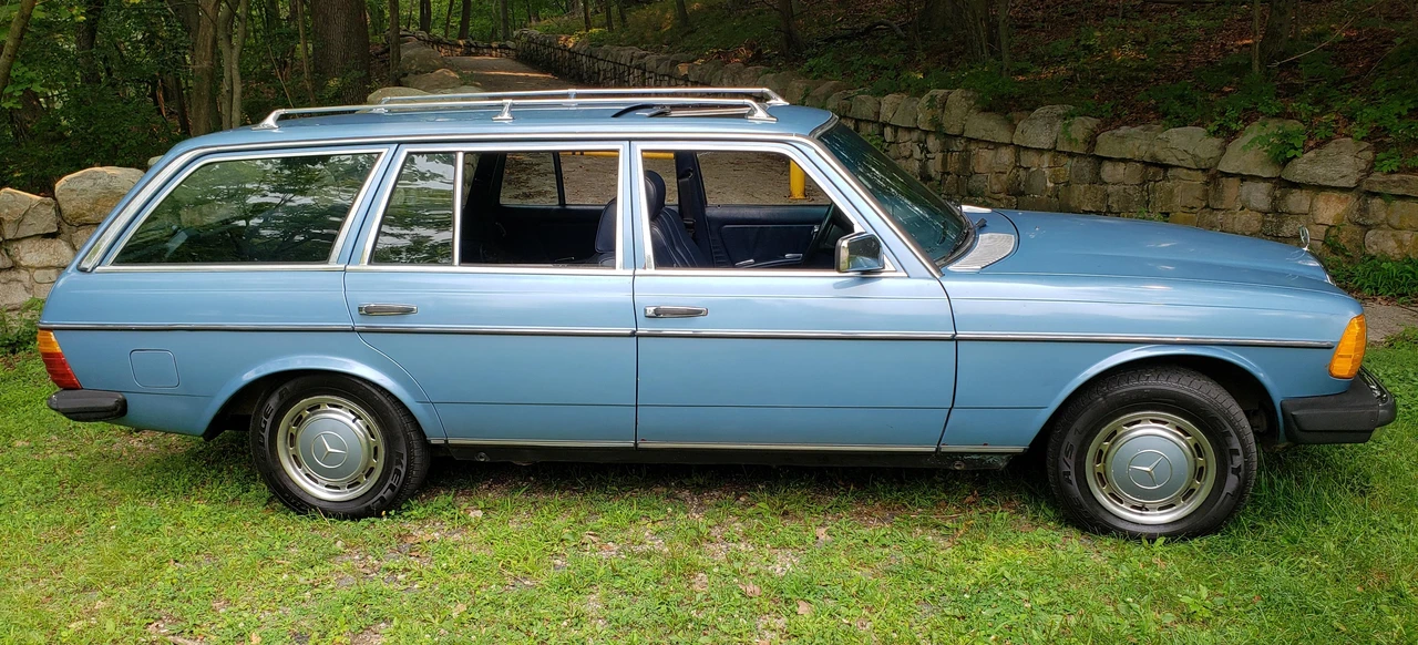 1985 Mercedes-Benz W124 E-Class - Image 24 of 31