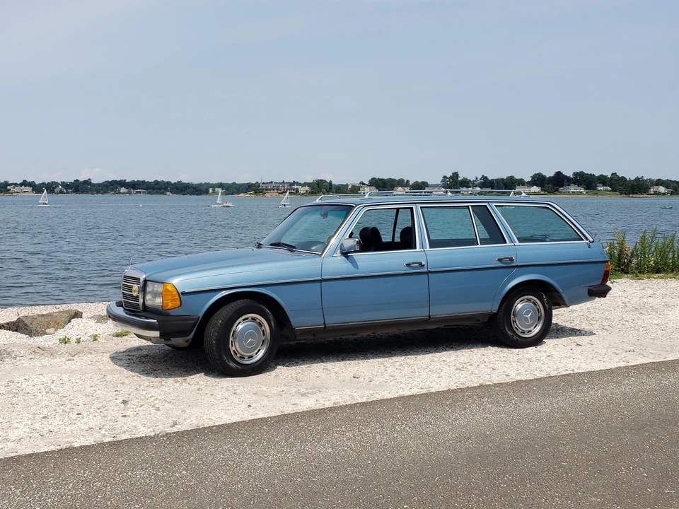 1985 Mercedes-Benz W124 E-Class - Image 9 of 31