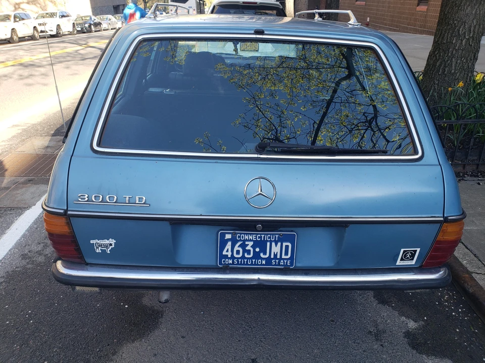 1985 Mercedes-Benz W124 E-Class - Image 18 of 31