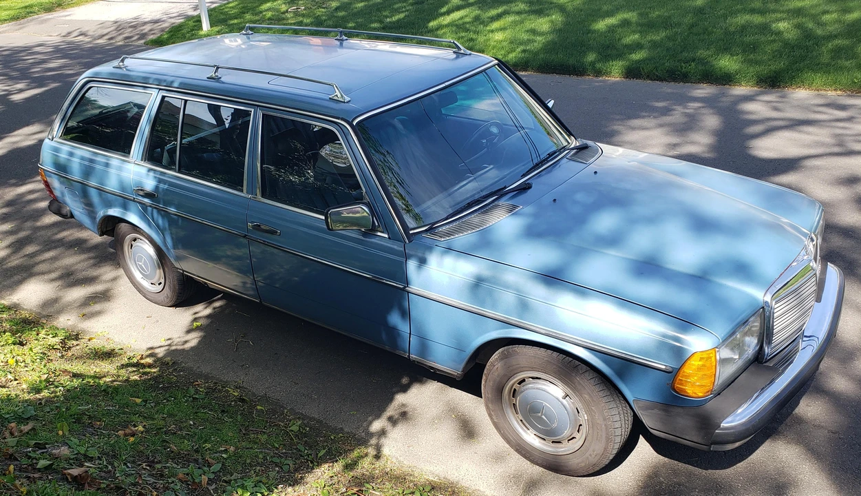 1985 Mercedes-Benz W124 E-Class - Image 26 of 31
