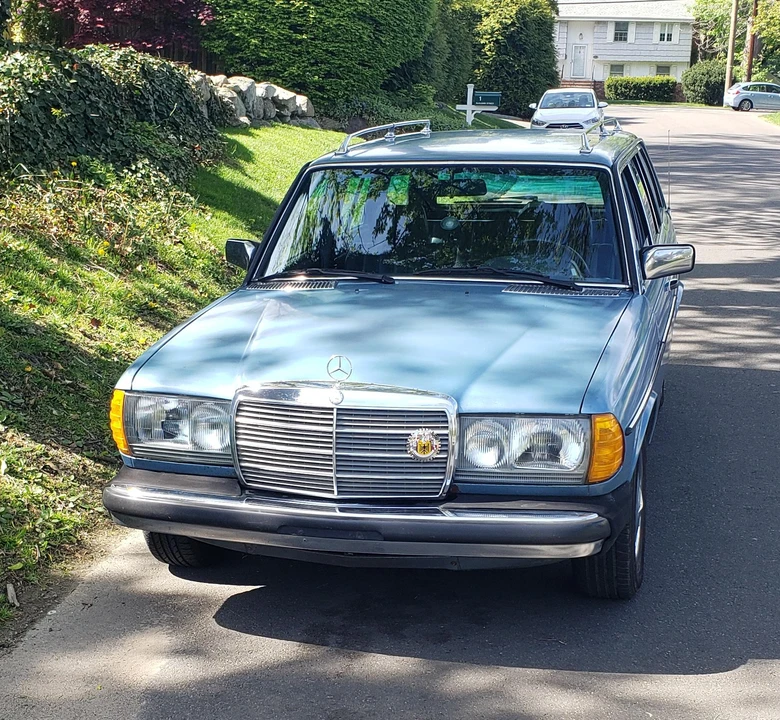 1985 Mercedes-Benz W124 E-Class - Image 6 of 31