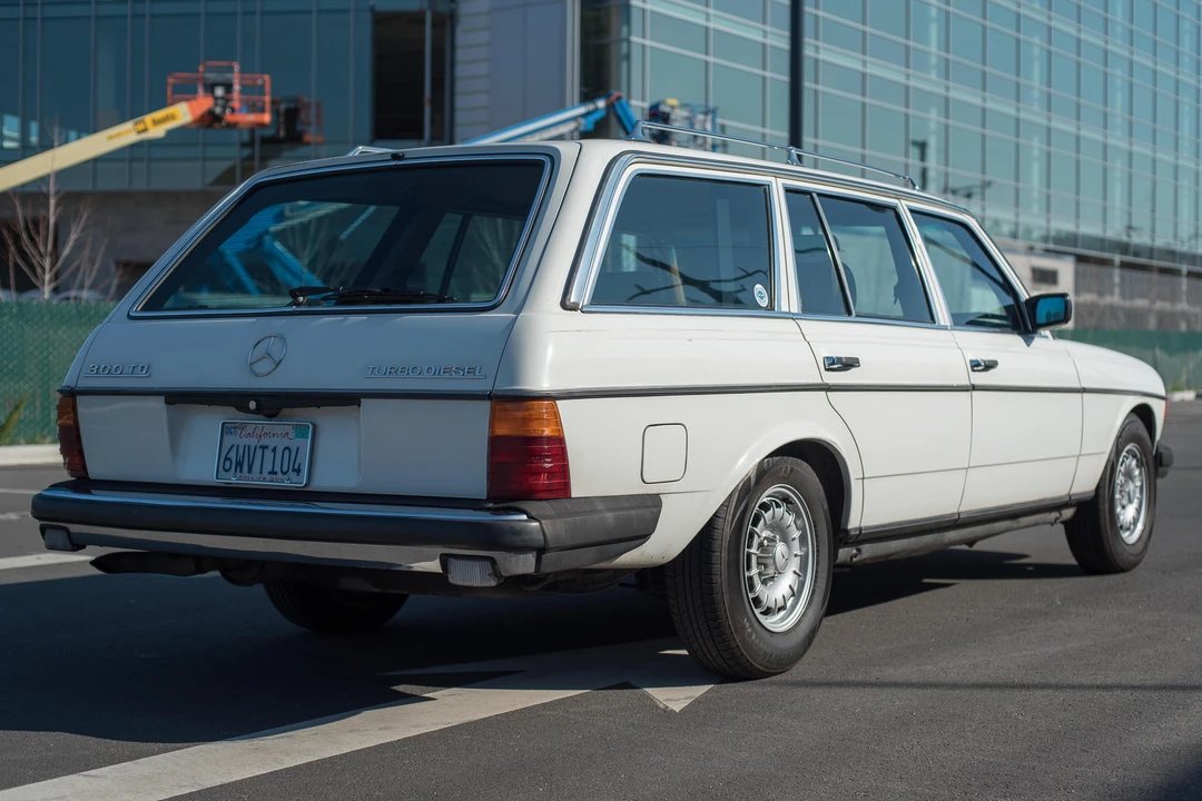 1985 Mercedes-Benz W124 E-Class - Image 4 of 31