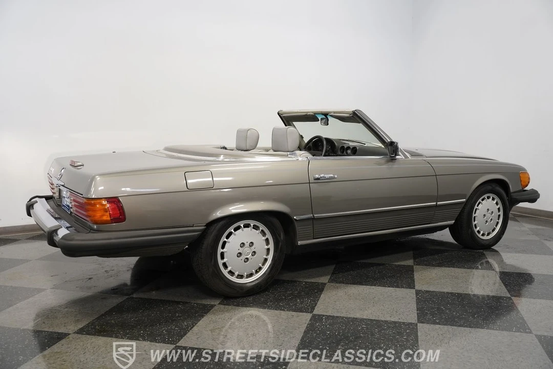 1985 Mercedes-Benz R107 SL-Class - Image 13 of 21