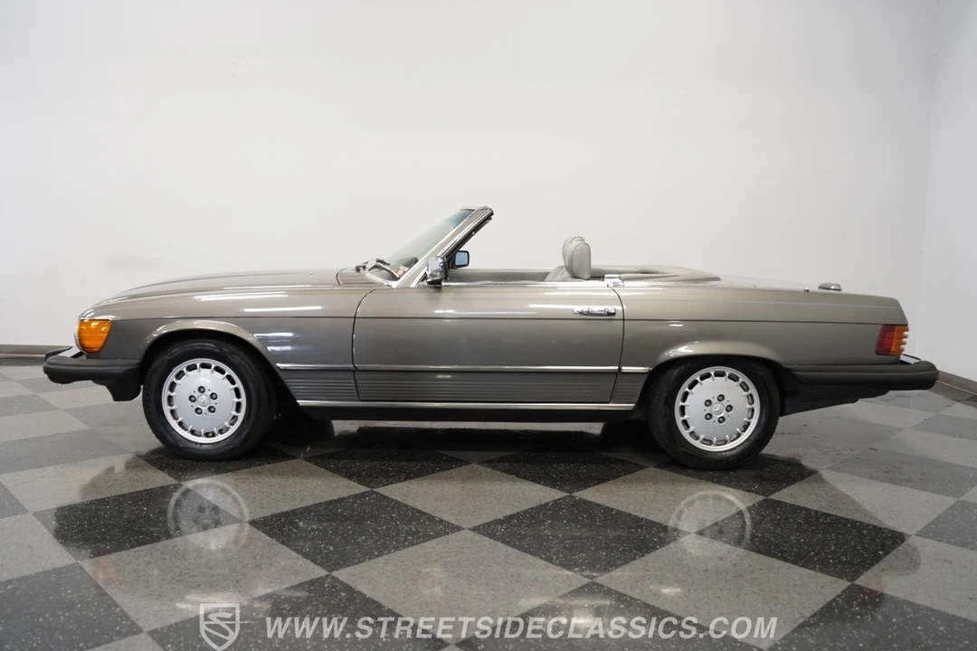 1985 Mercedes-Benz R107 SL-Class - Image 2 of 21