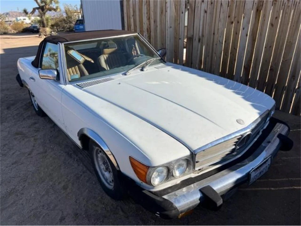 1985 Mercedes-Benz W124 E-Class - Image 2 of 12