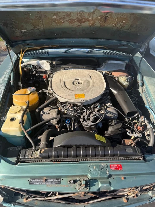 1985 Mercedes-Benz W124 E-Class - Image 12 of 13