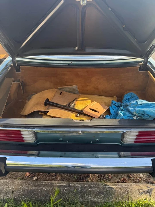 1985 Mercedes-Benz W124 E-Class - Image 11 of 13