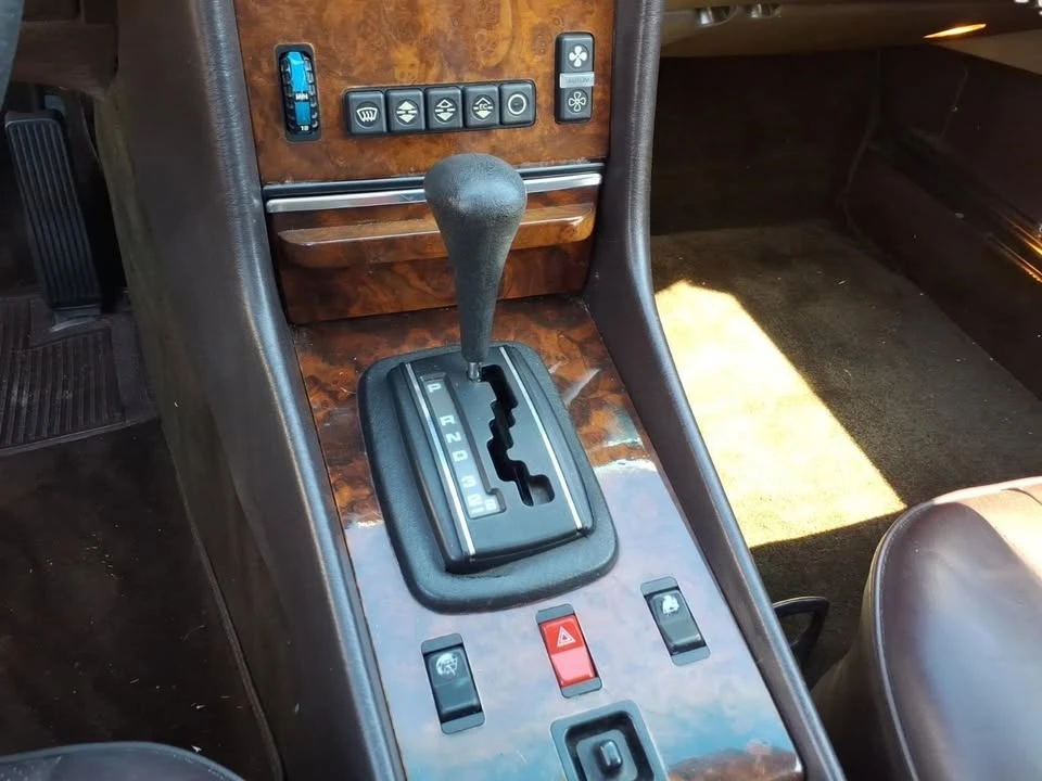 1985 Mercedes-Benz W124 E-Class - Image 17 of 18