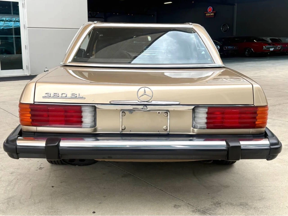 1985 Mercedes-Benz W124 E-Class - Image 22 of 31