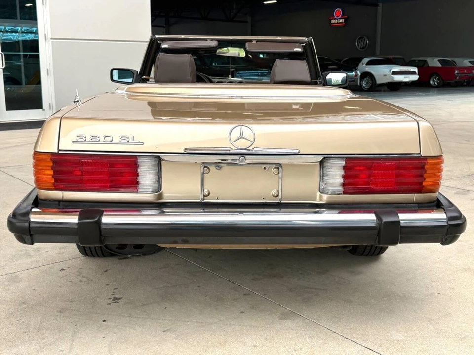 1985 Mercedes-Benz W124 E-Class - Image 7 of 31