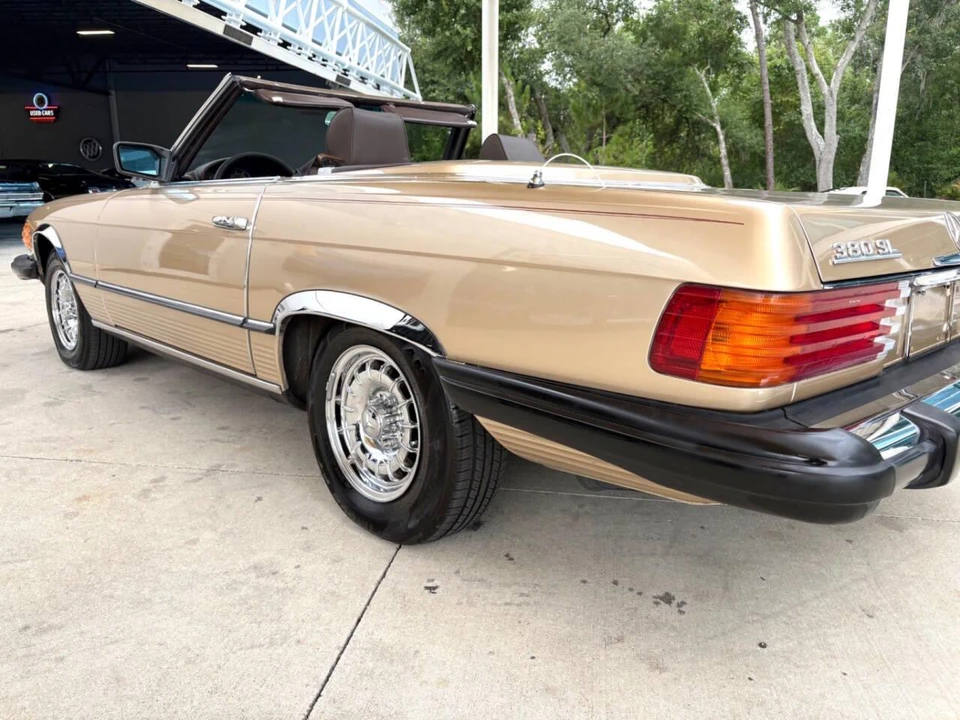 1985 Mercedes-Benz W124 E-Class - Image 15 of 31
