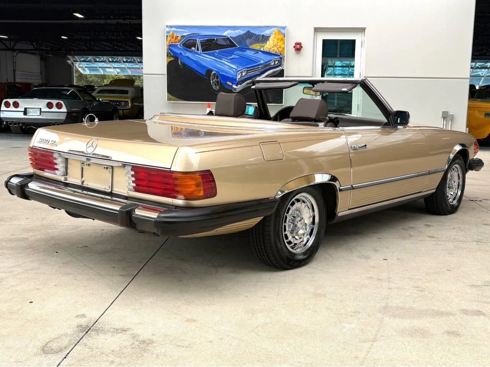 1985 Mercedes-Benz W124 E-Class - Image 6 of 31