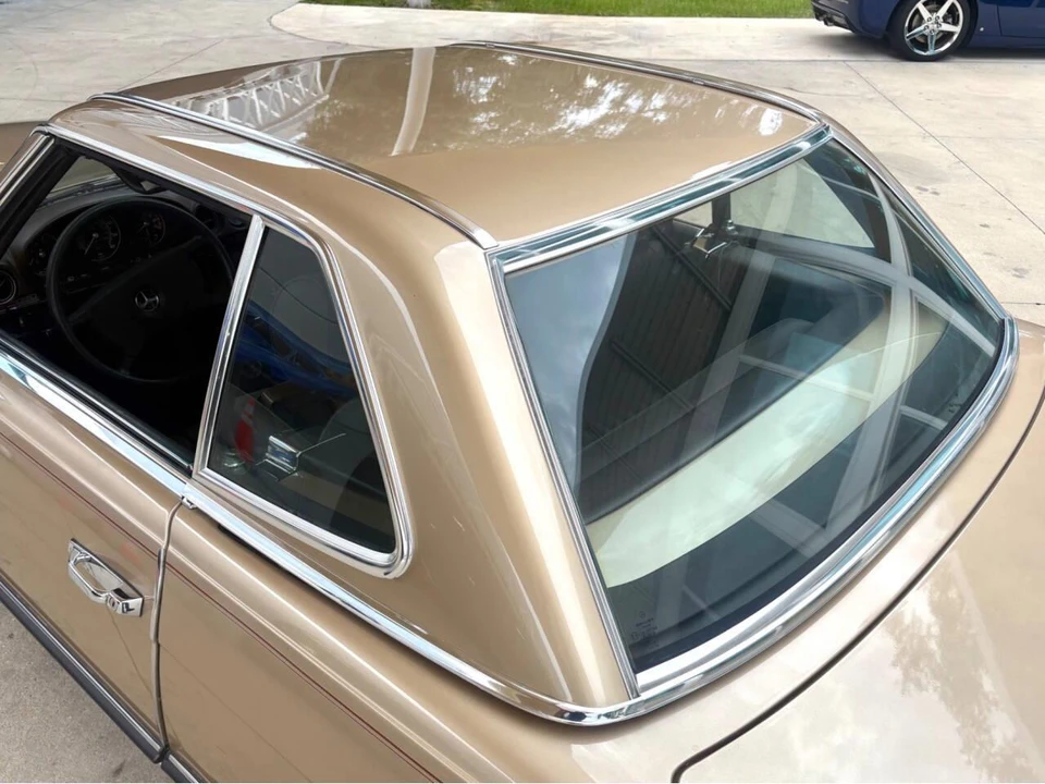 1985 Mercedes-Benz W124 E-Class - Image 24 of 31