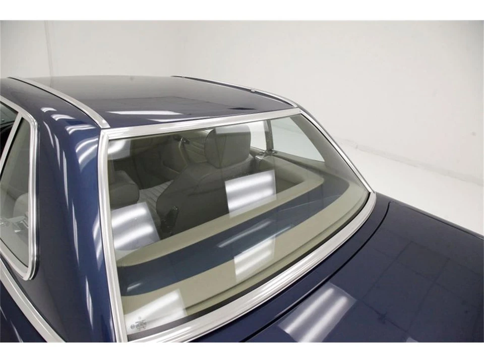 1985 Mercedes-Benz W124 E-Class - Image 26 of 31