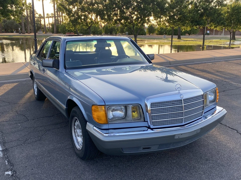 1985 Mercedes-Benz W126 S-Class Sedan - Image 6 of 31