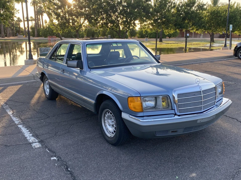 1985 Mercedes-Benz W126 S-Class Sedan - Image 7 of 31