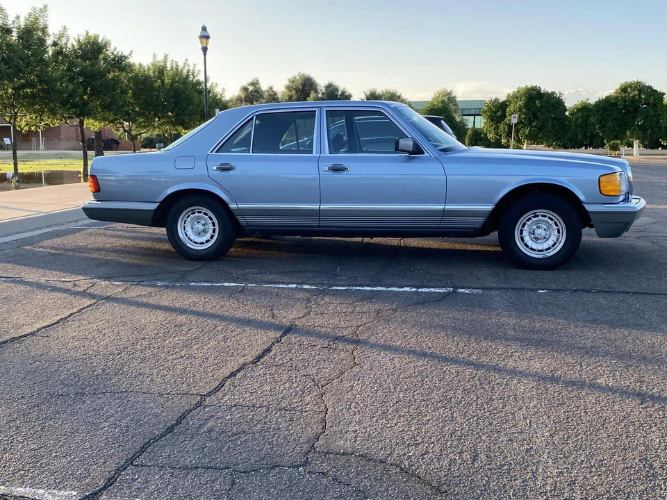 1985 Mercedes-Benz W126 S-Class Sedan - Image 14 of 31
