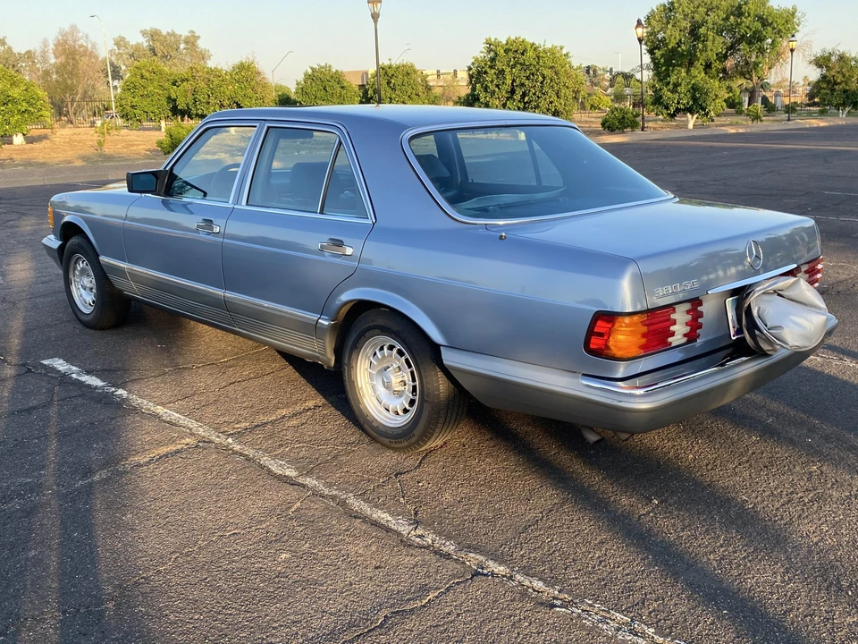 1985 Mercedes-Benz W126 S-Class Sedan - Image 29 of 31