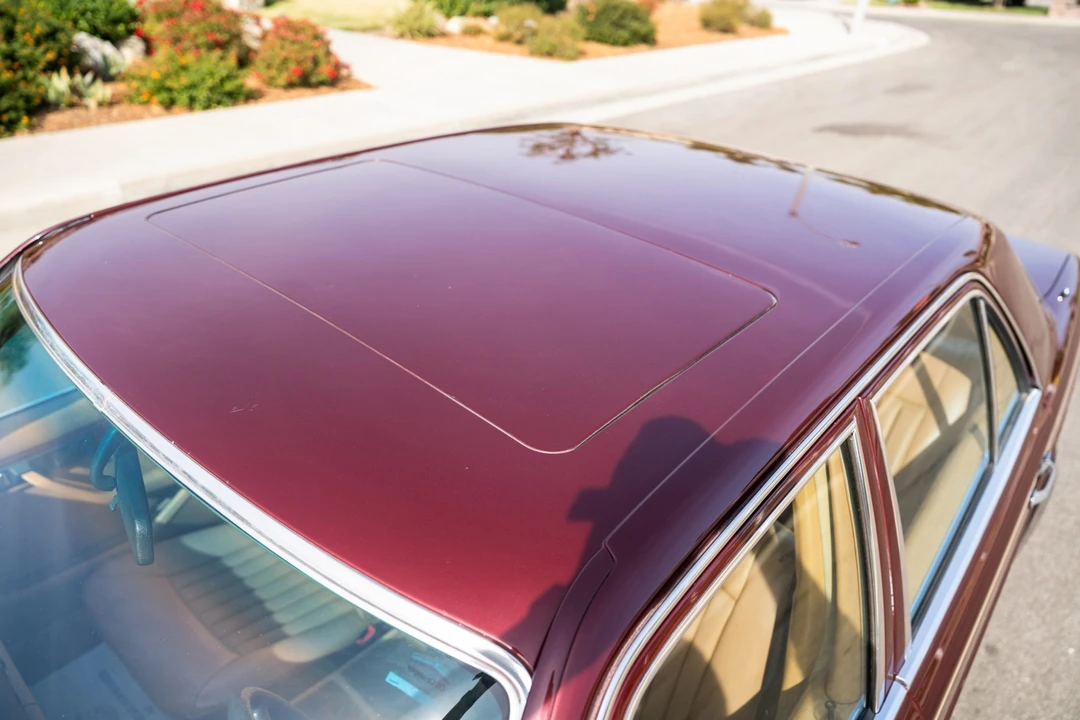 1985 Mercedes-Benz W126 S-Class Sedan - Image 25 of 31