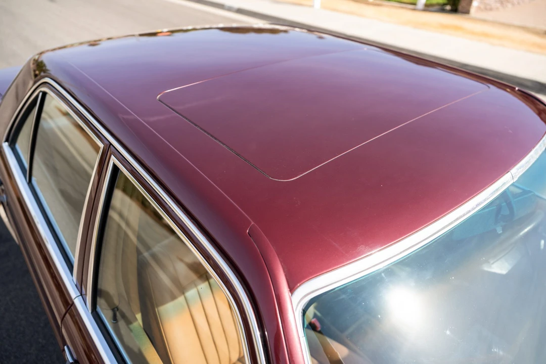 1985 Mercedes-Benz W126 S-Class Sedan - Image 24 of 31