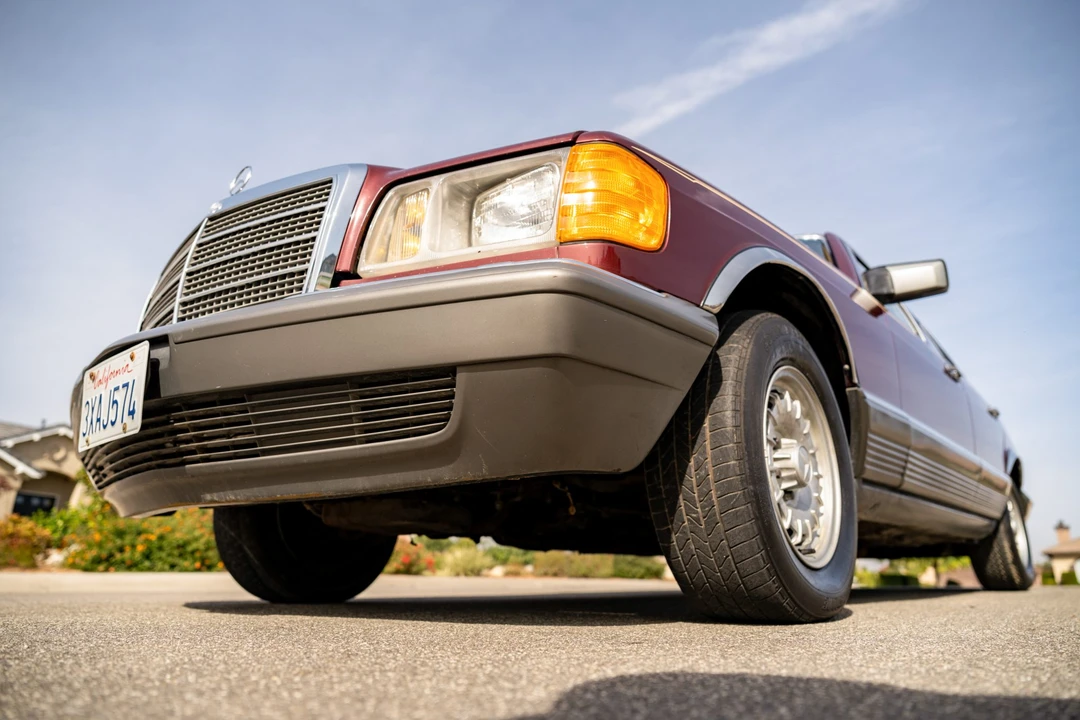 1985 Mercedes-Benz W126 S-Class Sedan - Image 9 of 31
