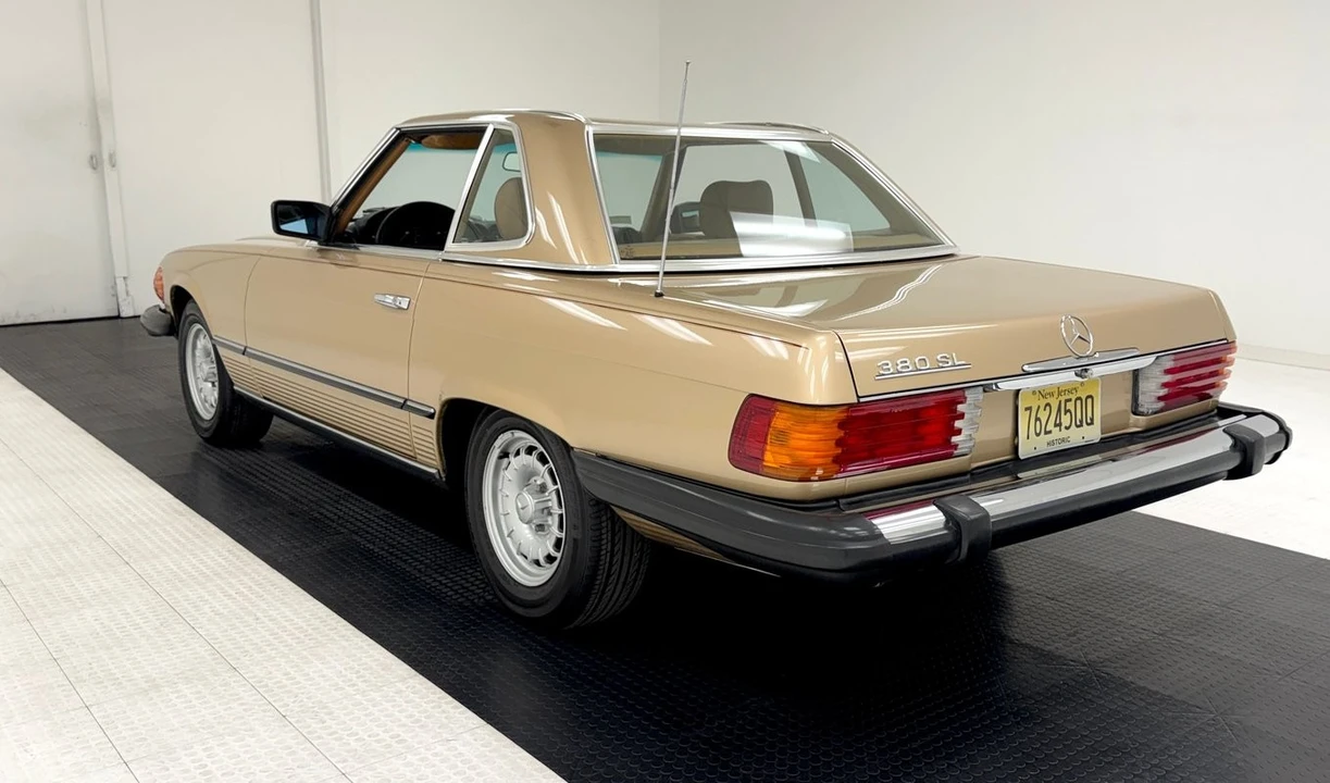 1985 Mercedes-Benz - Image 7 of 31