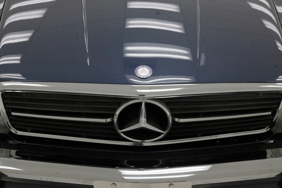 1985 Mercedes-Benz - Image 18 of 31