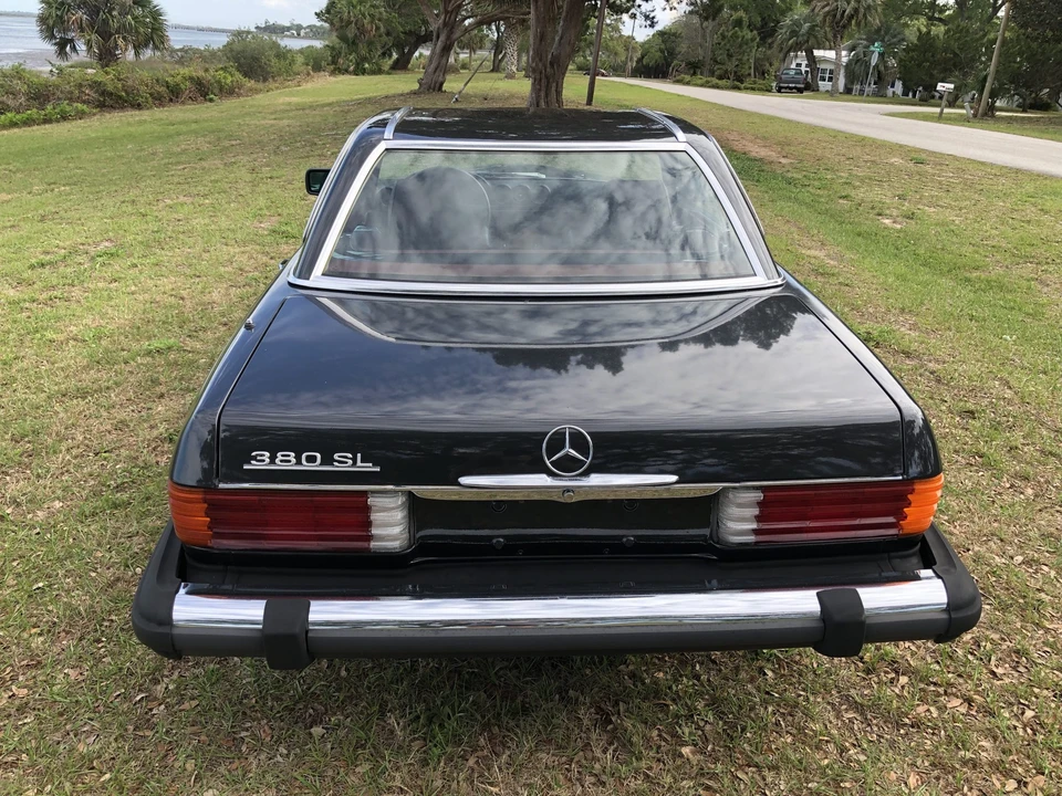1985 Mercedes-Benz R107 SL-Class - Image 10 of 31