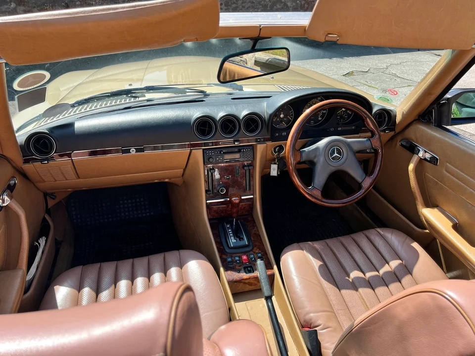 1985 Mercedes-Benz R107 SL-Class - Image 23 of 30