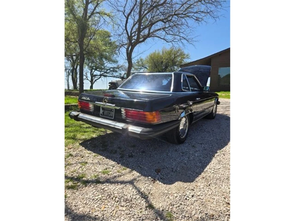 1985 Mercedes-Benz R107 SL-Class - Image 3 of 27