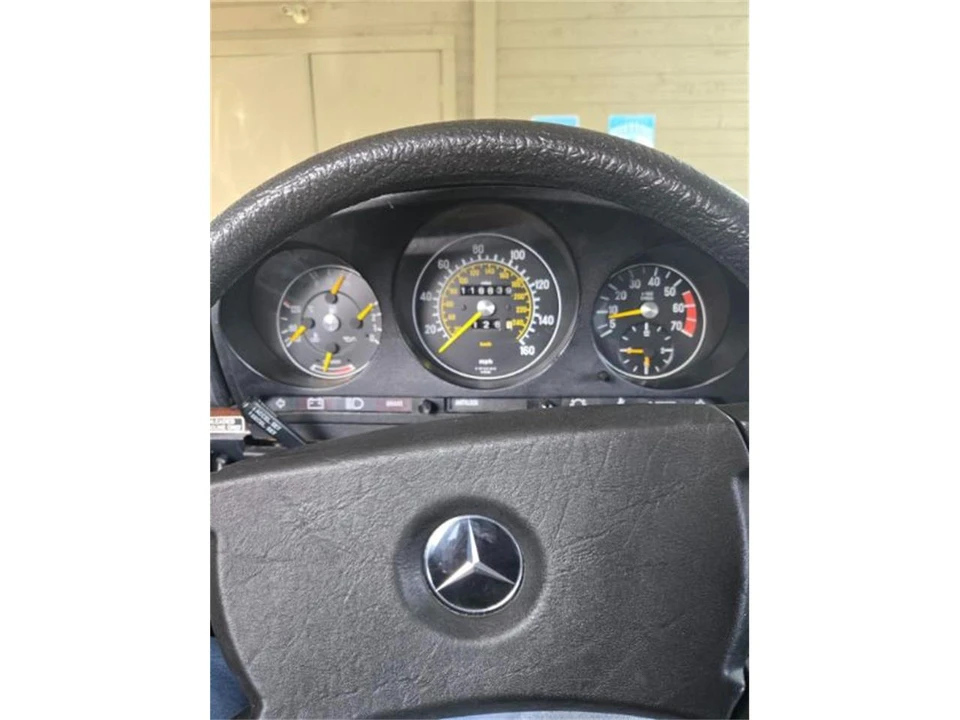 1985 Mercedes-Benz R107 SL-Class - Image 19 of 27