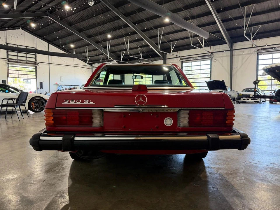 1985 Mercedes-Benz R107 SL-Class - Image 10 of 31
