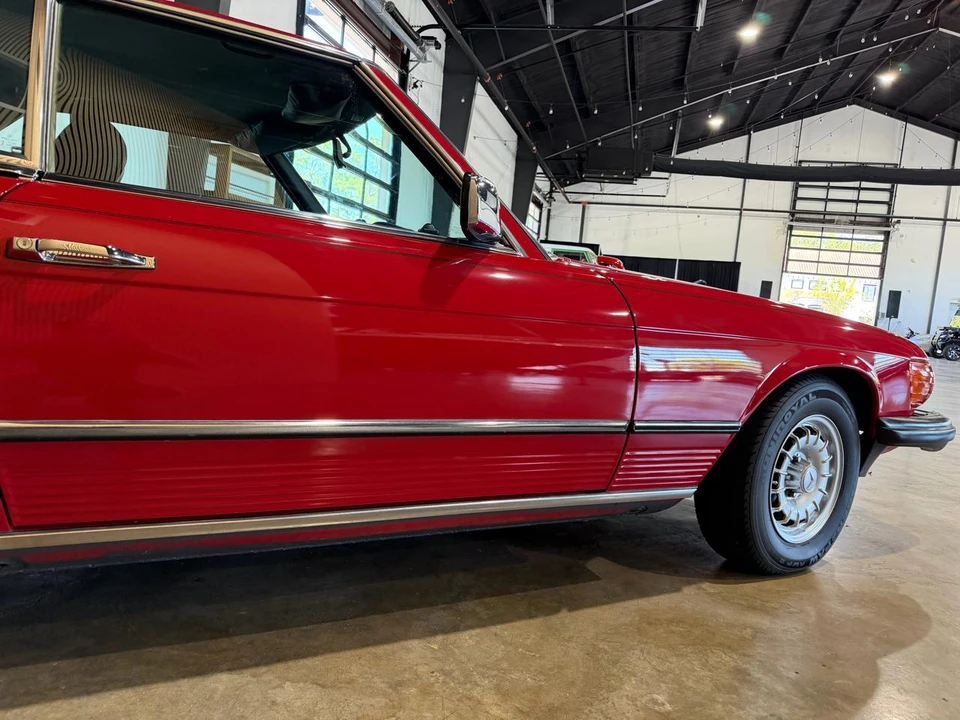 1985 Mercedes-Benz R107 SL-Class - Image 13 of 31
