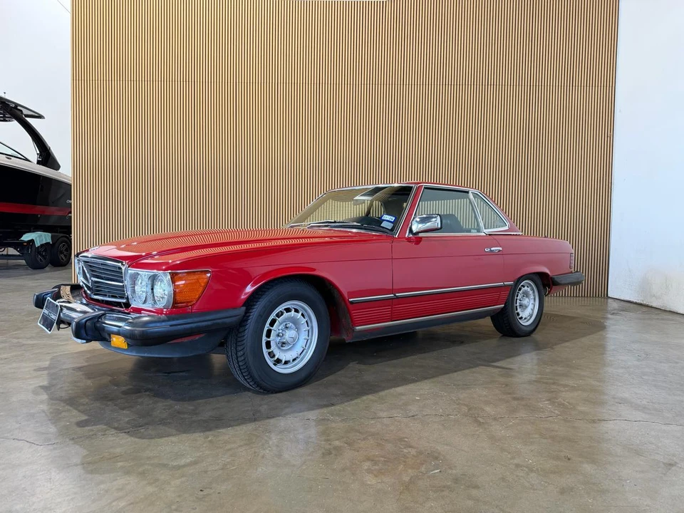 1985 Mercedes-Benz R107 SL-Class - Image 2 of 31