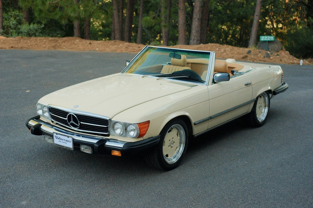 1985 Mercedes-Benz R107 SL-Class - Image 3 of 31