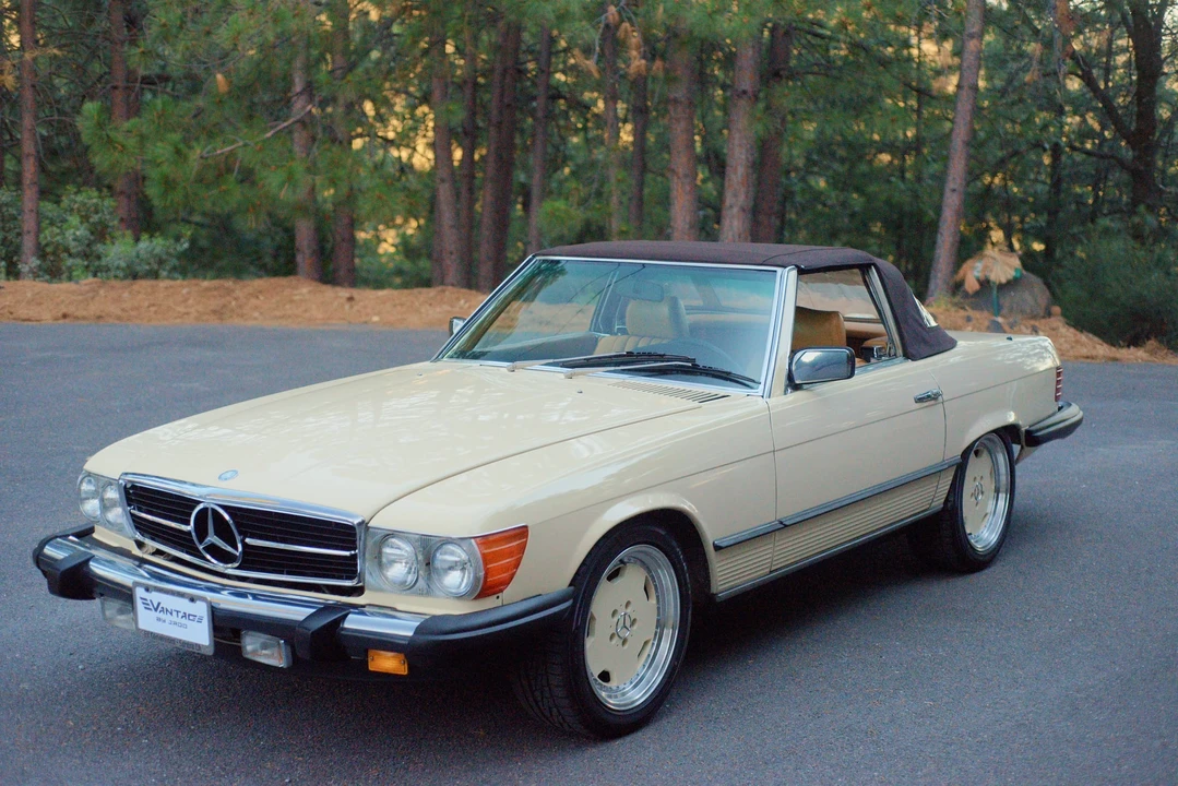 1985 Mercedes-Benz R107 SL-Class - Image 4 of 31