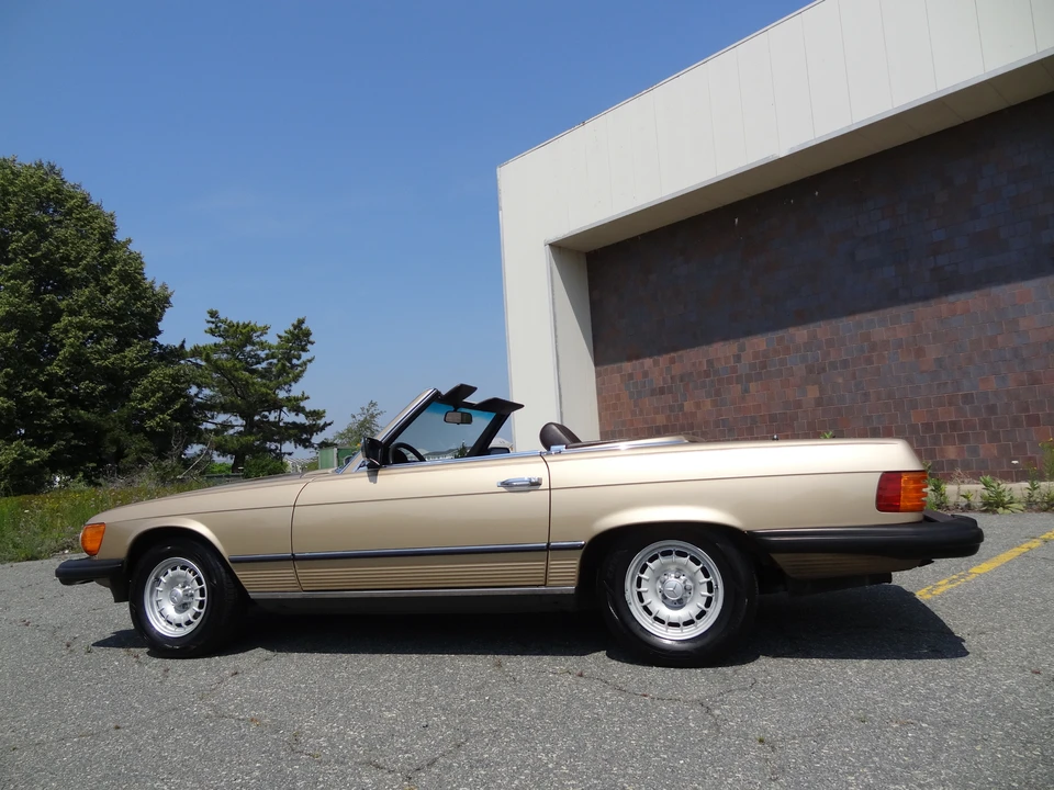 1985 Mercedes-Benz R107 SL-Class - Image 13 of 31