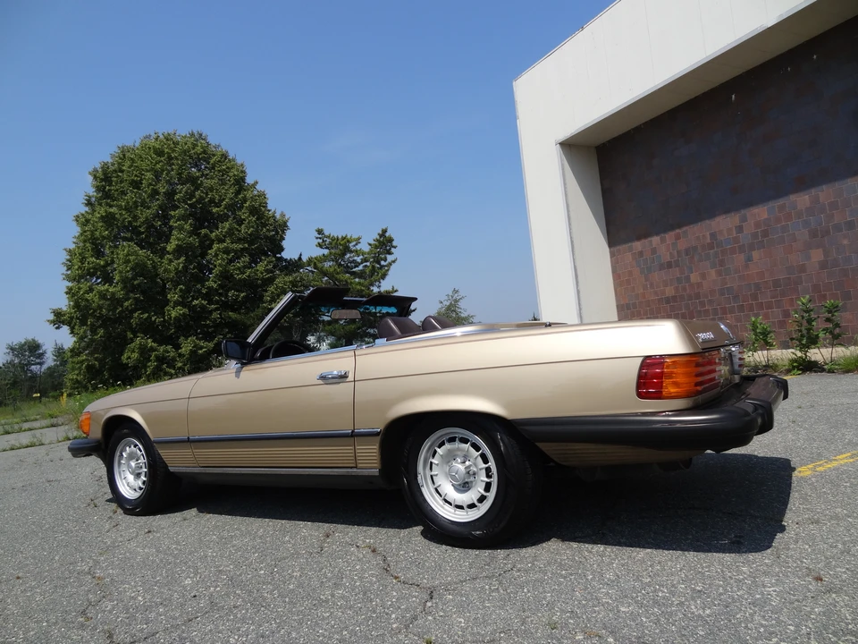 1985 Mercedes-Benz R107 SL-Class - Image 14 of 31
