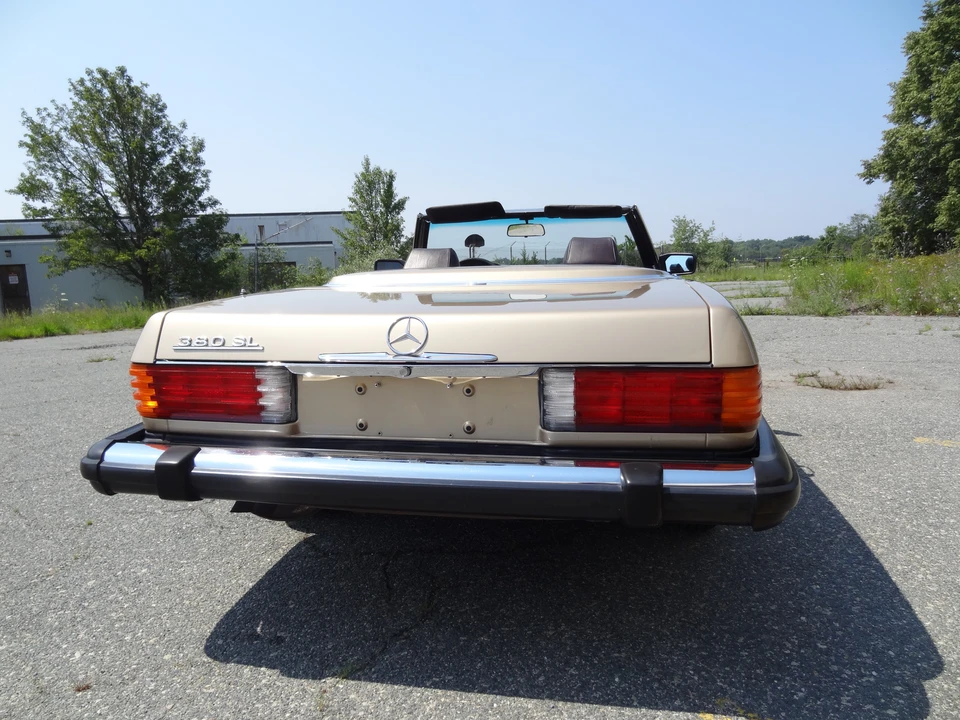 1985 Mercedes-Benz R107 SL-Class - Image 19 of 31