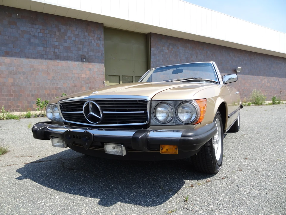 1985 Mercedes-Benz R107 SL-Class - Image 4 of 31