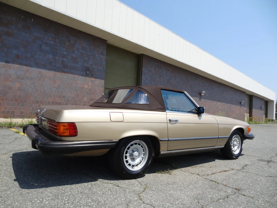 1985 Mercedes-Benz R107 SL-Class - Image 23 of 31
