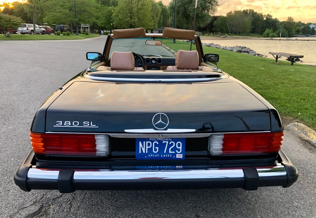 1985 Mercedes-Benz R107 SL-Class - Image 13 of 31