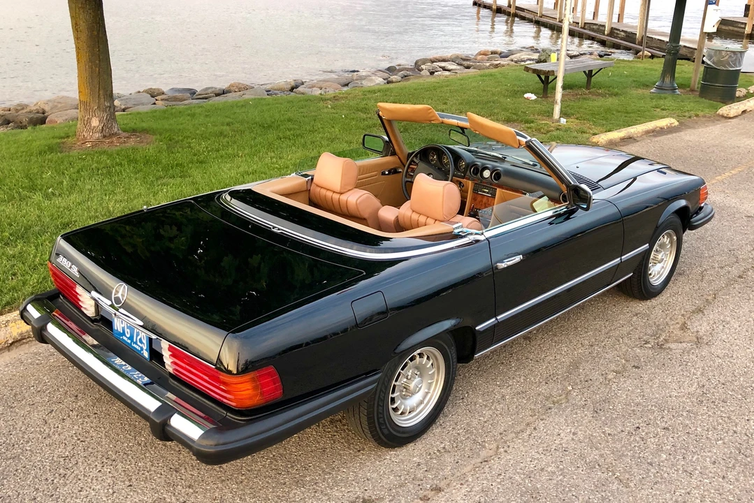 1985 Mercedes-Benz R107 SL-Class - Image 11 of 31