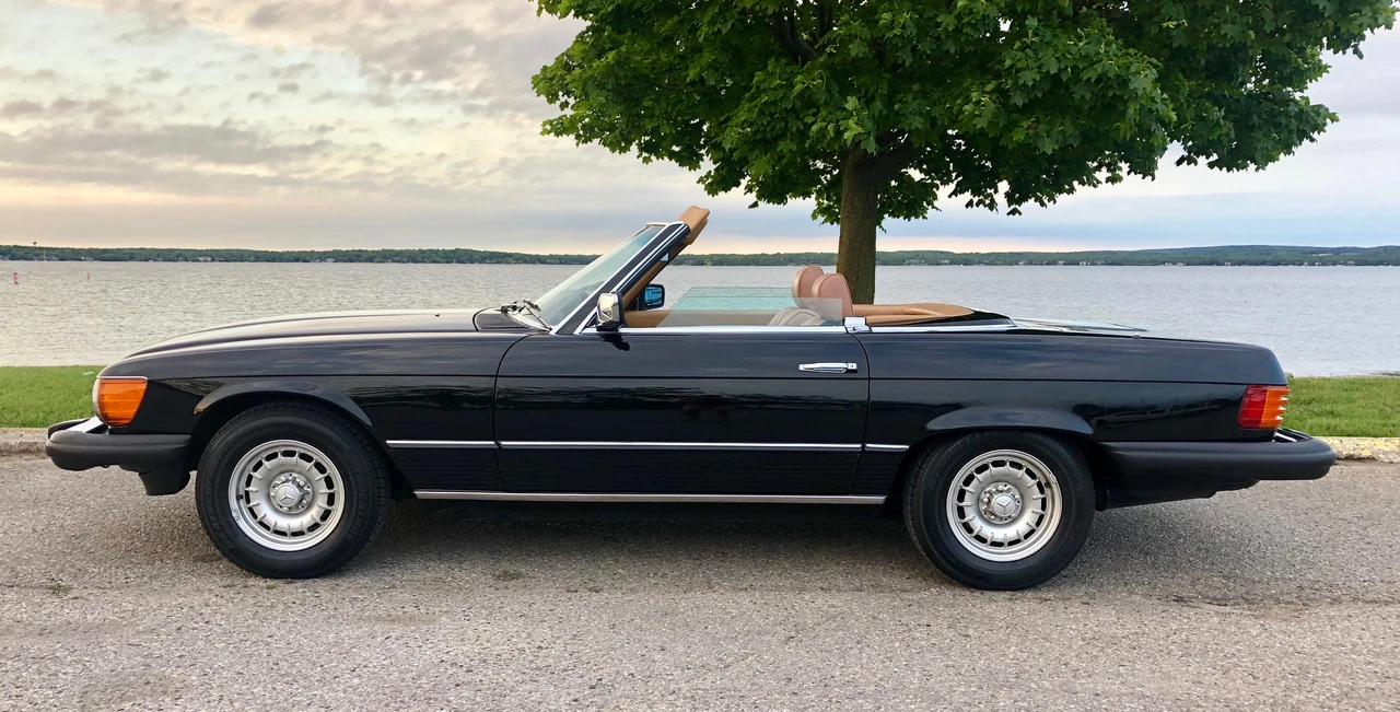 1985 Mercedes-Benz R107 SL-Class - Image 2 of 31