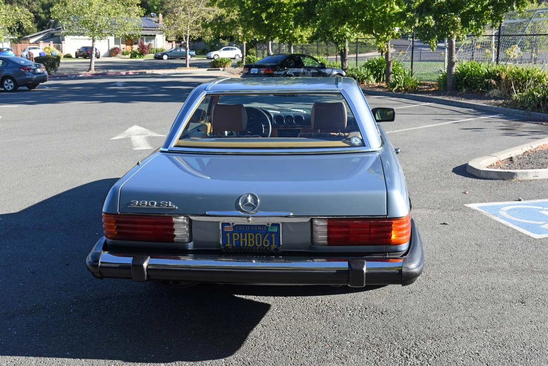 1985 Mercedes-Benz R107 SL-Class - Image 10 of 31