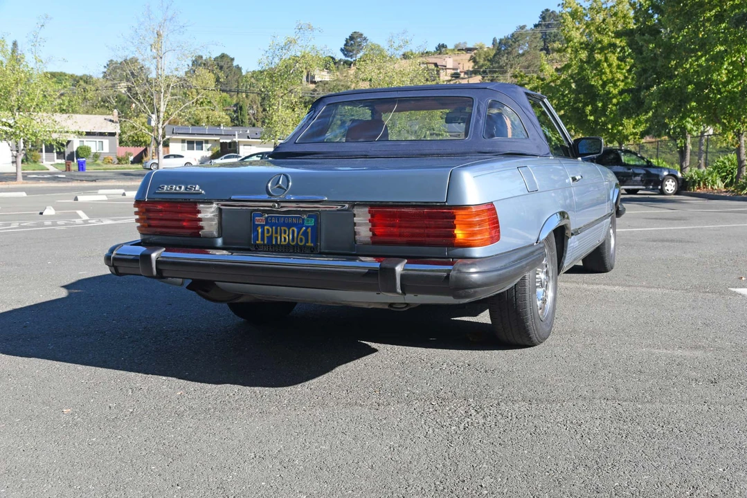 1985 Mercedes-Benz R107 SL-Class - Image 21 of 31