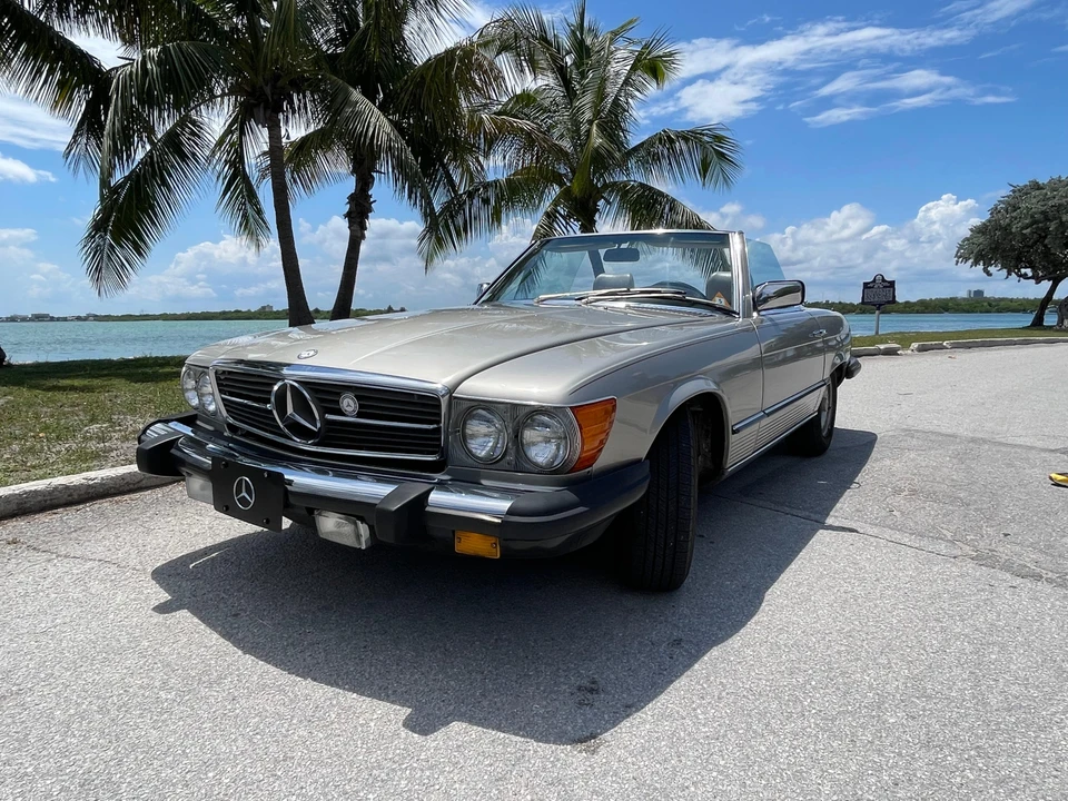 1985 Mercedes-Benz R107 SL-Class - Image 7 of 31